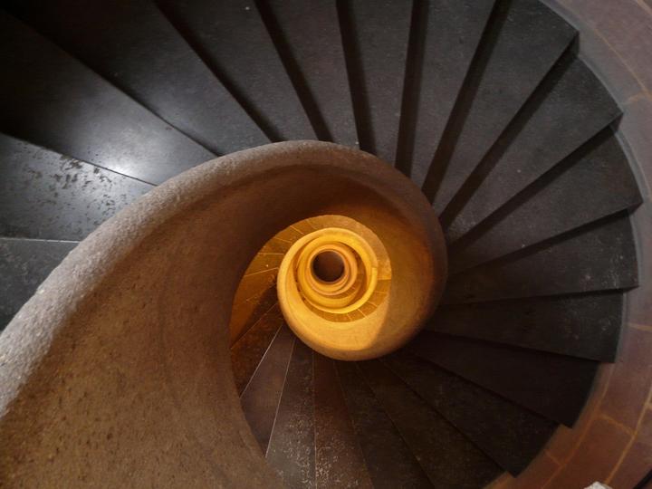 Bitcoin (BTC) Bear Market Incoming? Price May Fall to $70K Bitcoin (BTC) Bear Market Incoming? Price May Fall to $70K or Lower, Expert Predicts