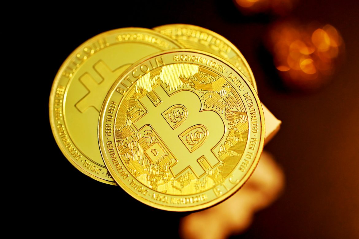 Bitcoin’s Moment? Analyst Urges Traders To Swap Gold For Crypto Bitcoin’s Moment? Analyst Urges Traders To Swap Gold For Crypto
