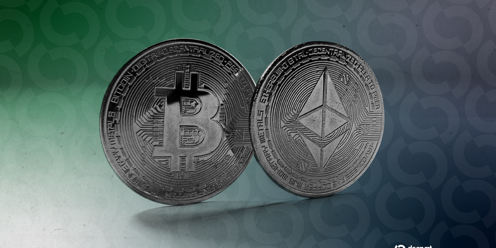 Following Flash Crash, Where Do Bitcoin, Ethereum and Solana Go Decrypt logo
