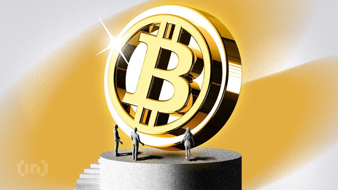 Is Gold’s Record Demand About To Kill Bitcoin In Retail? Bitcoin Market Outlook: October 2025 Accumulation Hints at Historic Bottom