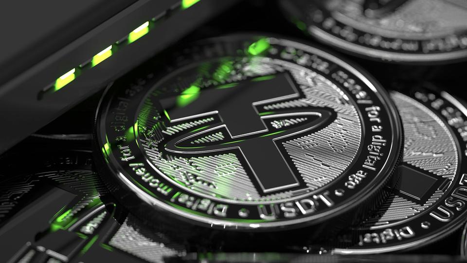 Tether CEO Sees Bitcoin and Gold as Hedges Against Fiat Tether CEO Sees Bitcoin and Gold as Hedges Against Fiat Currency Debasement