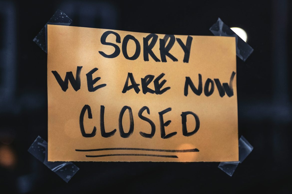 US Shutdown Risks ETF Delay Amid Soaring Demand Shutdown