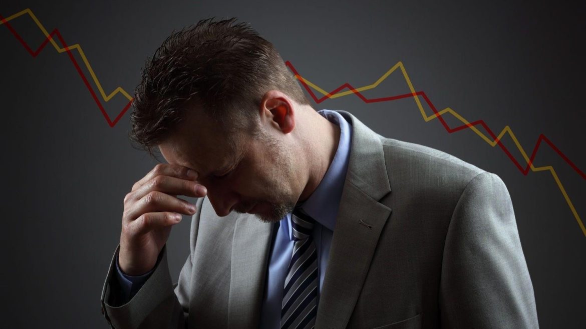 Strategy, Metaplanet unrealized bitcoin losses highlight risk of concentrating on just one token: Crypto Daily